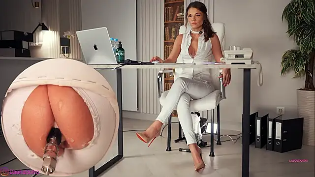 art porno online show from 19, 3, 2026