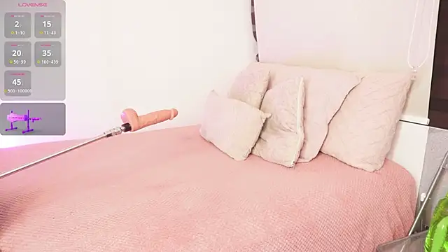 Alexxandra 12 online show from 28, 10, 2025