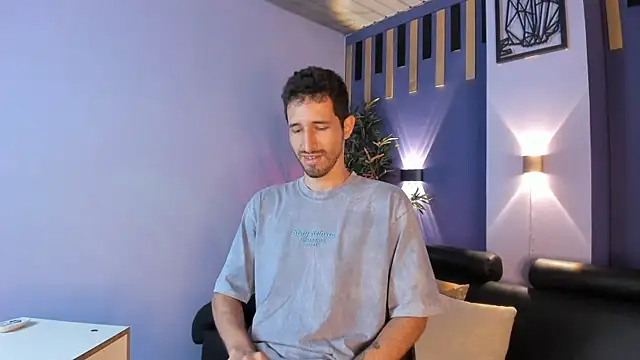 sam bisex online show from 19, 4, 2026