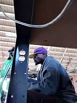 Snapshot of Daddy_hook chatting on 18, 12, 2024 Daddy hook online show from 18, 12, 2024