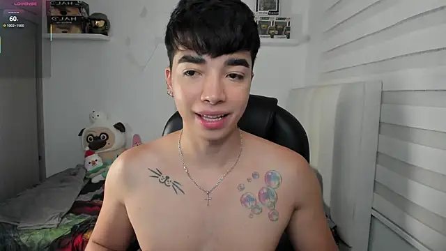 santy7v7 online show from 2, 4, 2026