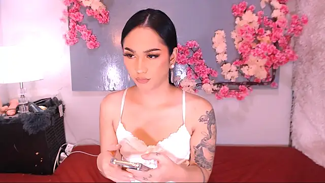 Oriental Tiara online show from 11, 9, 2025