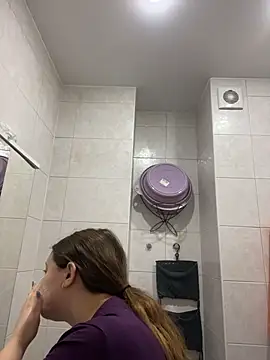 Snapshot of DienkaGreen chatting on 8, 2, 2026 DienkaGreen online show from 8, 2, 2026