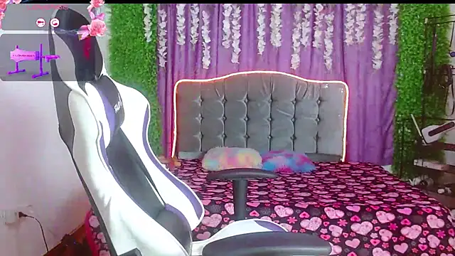 ariana-lopez online show from 20, 5, 2026