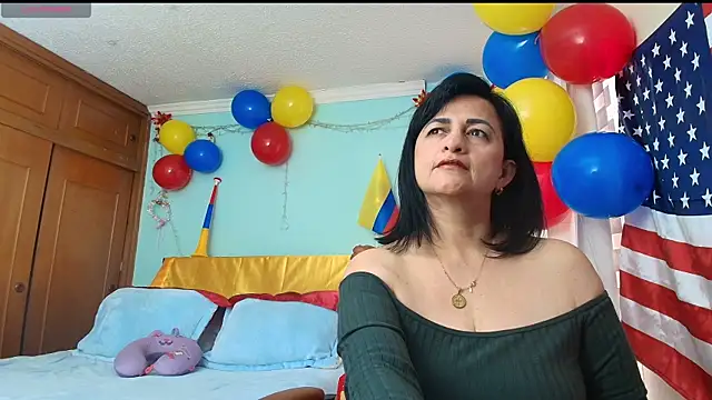 Snapshot of ISABEEL_SOFIA01 chatting on 24, 6, 2026 ISABEEL SOFIA01 online show from 24, 6, 2026
