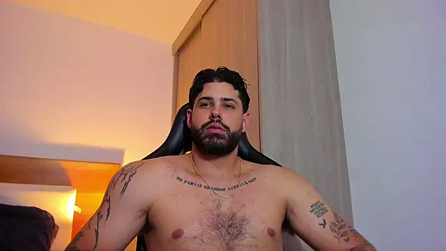 Justyn Torres online show from 5, 3, 2025