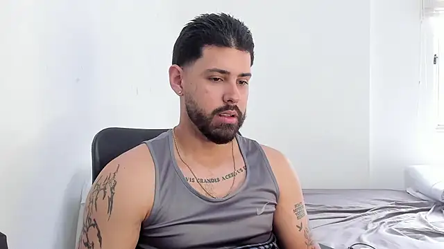 Justyn Torres online show from 30, 10, 2025