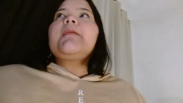 sexychubby    online show from 4, 1, 2025