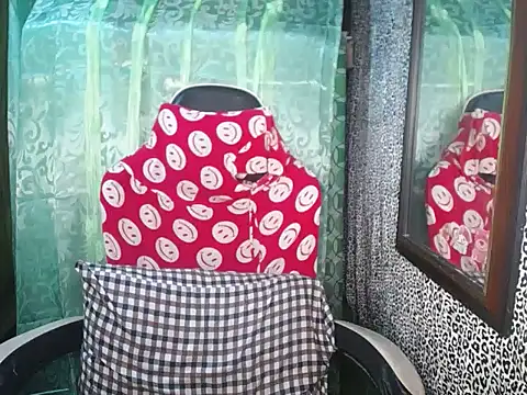 Snapshot of Ms_Lollipop69 chatting on 31, 12, 2024 Ms Lollipop69 online show from 31, 12, 2024