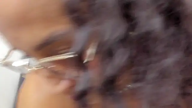 Snapshot of EmmaFerrary chatting on 3, 2, 2026 EmmaFerrary online show from 3, 2, 2026