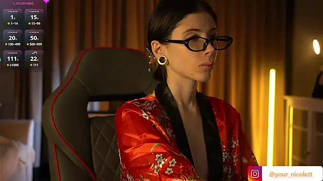 Your Nicolett online show from 19, 12, 2025