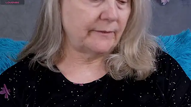 Kaitlyn Winters online show from 25, 2, 2026