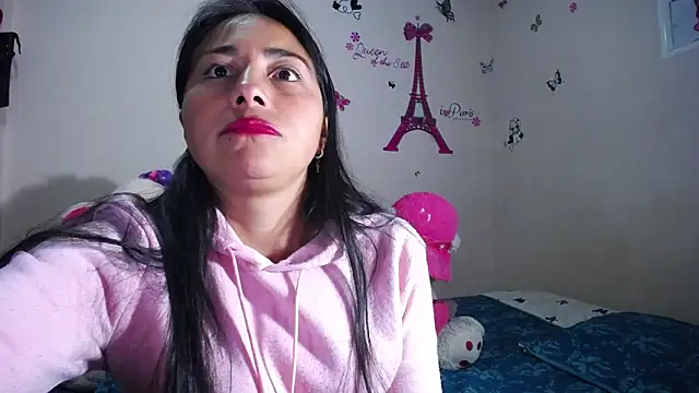 hanna girl21 online show from 15, 4, 2026