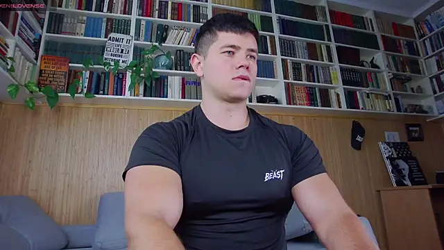 Snapshot of Arilas_ chatting on 23, 9, 2025 Arilas  online show from 23, 9, 2025