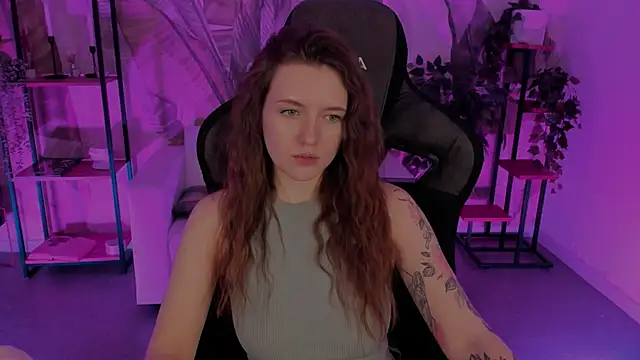 Snapshot of JennyDens chatting on 6, 3, 2025 JennyDens online show from 6, 3, 2025