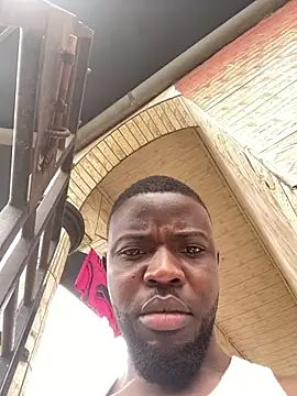 Snapshot of vannycov chatting on 17, 9, 2025 vannycov online show from 17, 9, 2025