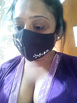 sexynayan23 online show from 4, 2, 2026