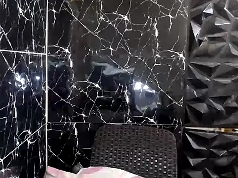 Snapshot of MissKeanna chatting on 22, 1, 2025 MissKeanna online show from 22, 1, 2025