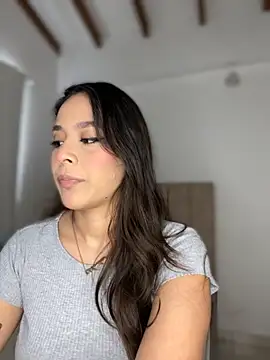 Little Amber6 online show from 2, 11, 2025