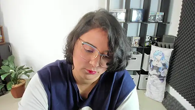 Snapshot of aika-dreams chatting on 5, 1, 2025 aika-dreams online show from 5, 1, 2025