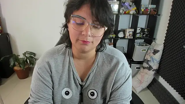 Snapshot of aika-dreams chatting on 6, 2, 2025 aika-dreams online show from 6, 2, 2025
