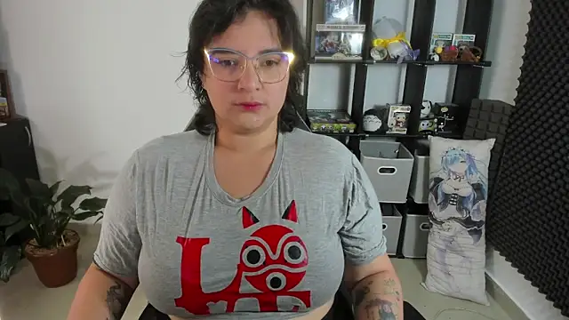 Snapshot of aika-dreams chatting on 20, 2, 2025 aika-dreams online show from 20, 2, 2025
