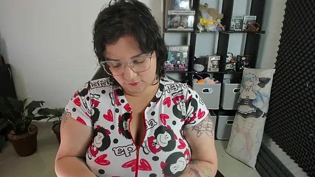 Snapshot of aika-dreams chatting on 24, 2, 2025 aika-dreams online show from 24, 2, 2025