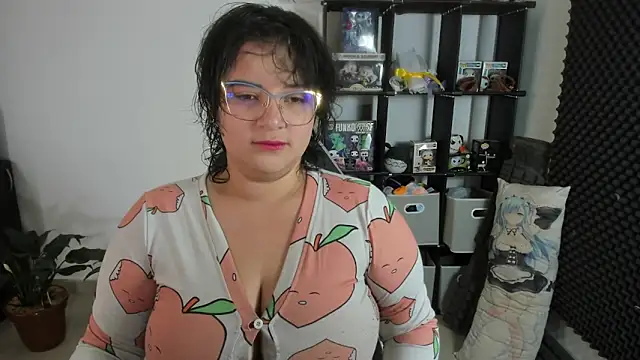 Snapshot of aika-dreams chatting on 1, 3, 2025 aika-dreams online show from 1, 3, 2025
