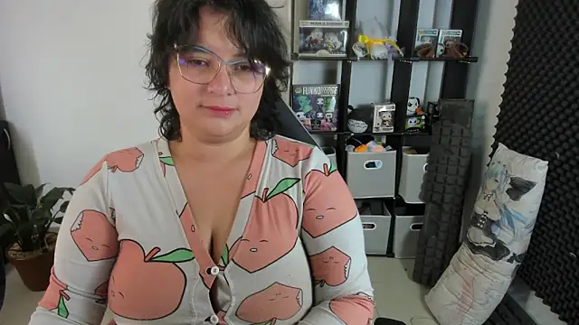 Snapshot of aika-dreams chatting on 1, 3, 2025 aika-dreams online show from 1, 3, 2025