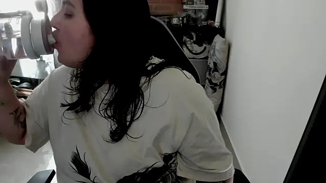 Snapshot of aika-dreams chatting on 9, 4, 2026 aika-dreams online show from 9, 4, 2026