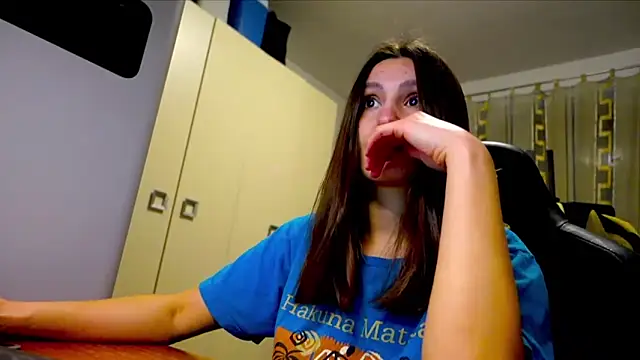 Snapshot of GodlyTheia chatting on 12, 3, 2026 GodlyTheia online show from 12, 3, 2026