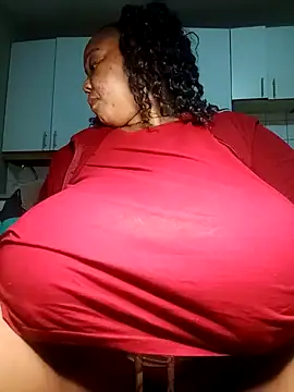 Snapshot of Lovelyboobs01 chatting on 16, 3, 2025 Lovelyboobs01 online show from 16, 3, 2025