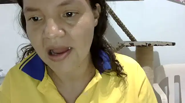 ElizabethMartinez online show from 25, 2, 2025