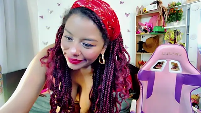 Snapshot of Naasha_ chatting on 12, 1, 2025 Naasha  online show from 12, 1, 2025