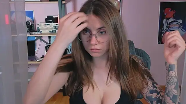 Snapshot of _AnnaStark_ chatting on 8, 5, 2026 AnnaStark online show from 8, 5, 2026