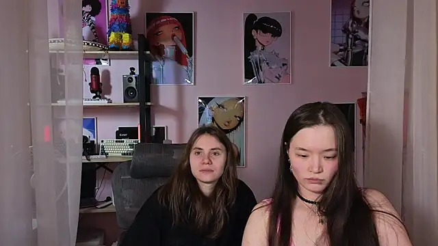 Snapshot of _AnnaStark_ chatting on 13, 5, 2026 AnnaStark online show from 13, 5, 2026