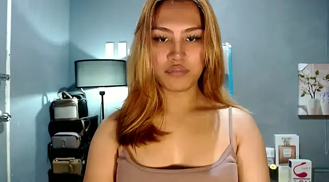 luxxy grand online show from 21, 1, 2025