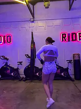 Snapshot of alexademie1 chatting on 6, 3, 2025 alexademie1 online show from 6, 3, 2025