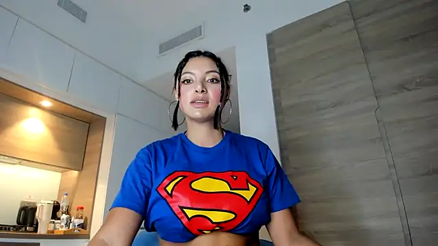 Snapshot of alexademie1 chatting on 10, 10, 2025 alexademie1 online show from 10, 10, 2025