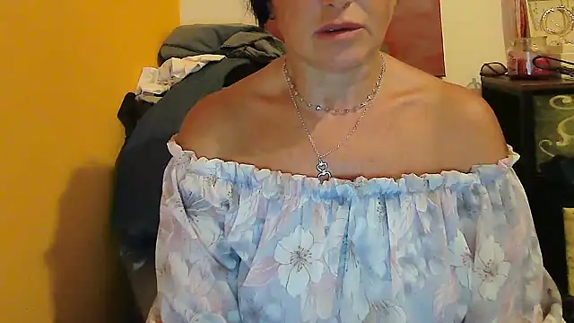 Althea Love online show from 25, 9, 2025