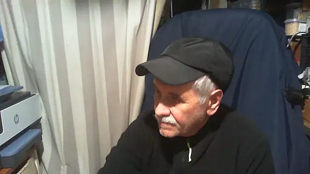 nonnomaturobisex online show from 7, 3, 2026