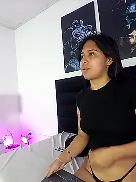SARA MILLER69 online show from 28, 3, 2026