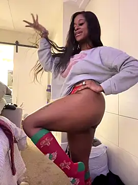 Tikalalin online show from 5, 12, 2025