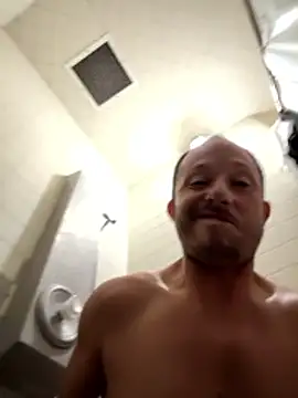 Roberts8inchcock online show from 13, 2, 2026