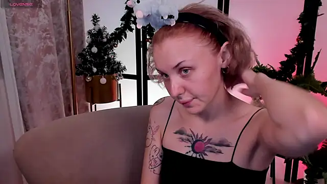 LianaFord online show from 13, 12, 2025