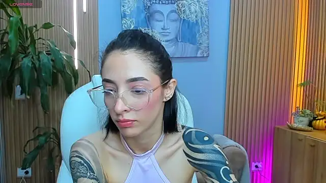 barbie scoth  online show from 17, 4, 2026