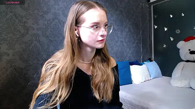 KateJonson online show from 3, 4, 2026