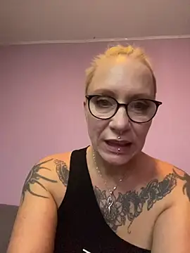 Snapshot of Jan_ina chatting on 10, 10, 2025 Jan ina online show from 10, 10, 2025