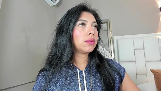  BunnyNaugthy online show from 1, 10, 2025