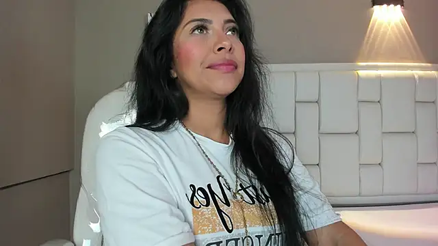  BunnyNaugthy online show from 4, 10, 2025